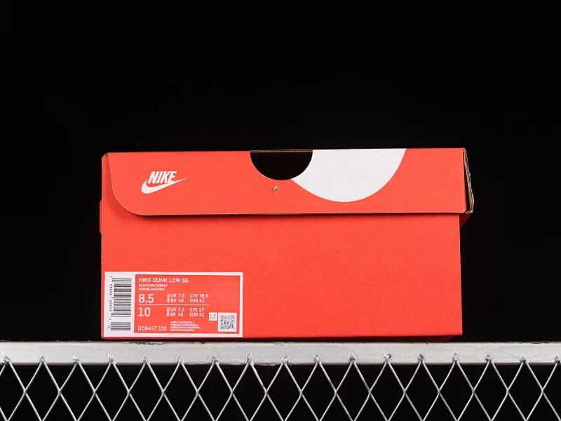 All categories Nk SB Dunk series Nk SB Dunk Low low-top sneakers F version Nk SB Dunk Low "85" gray and red double hook SB low-top sports and leisure sneakers DO9457-103